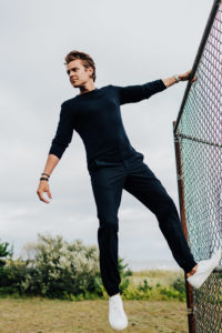 Kit and Ace boston mens activewear editorial photographer